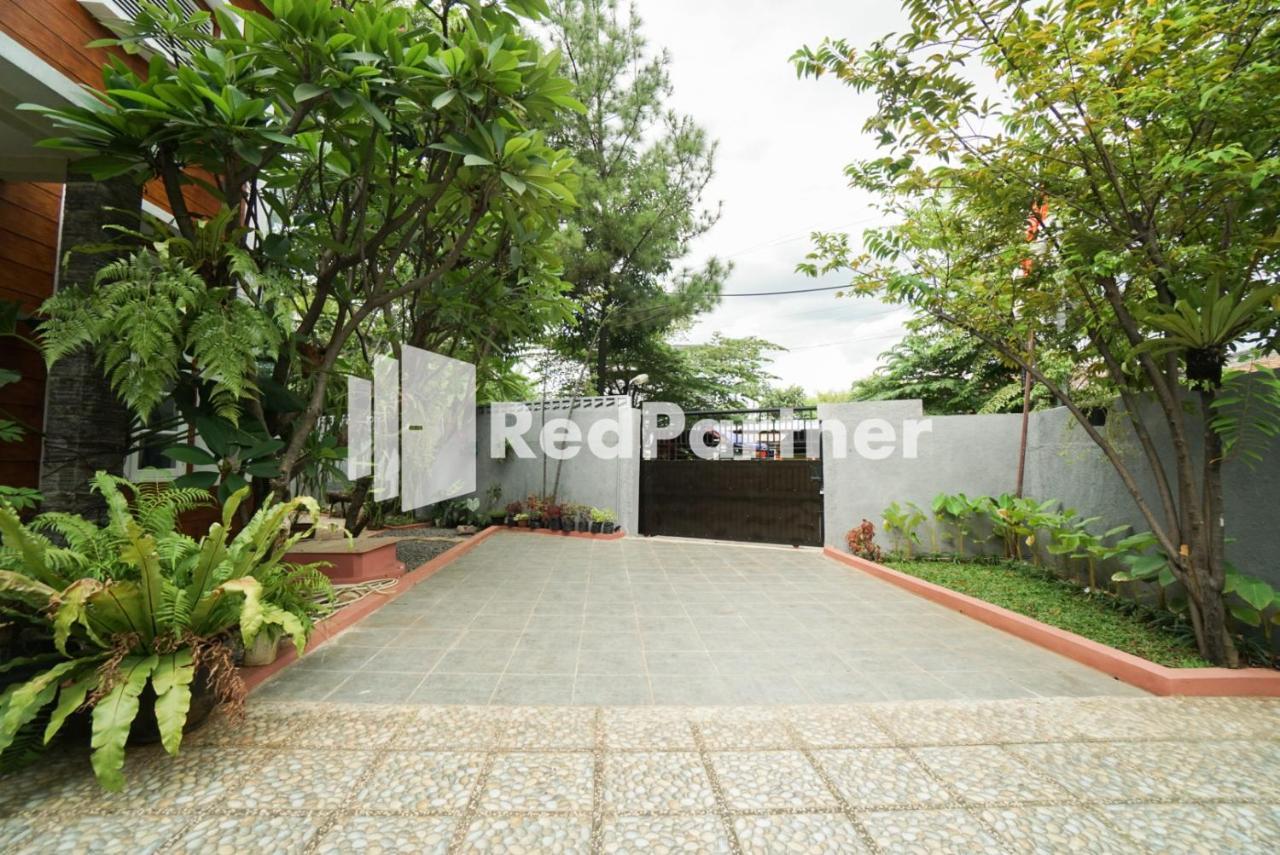 Fazza Syariah Mitra Reddoorz 2* Jakarta