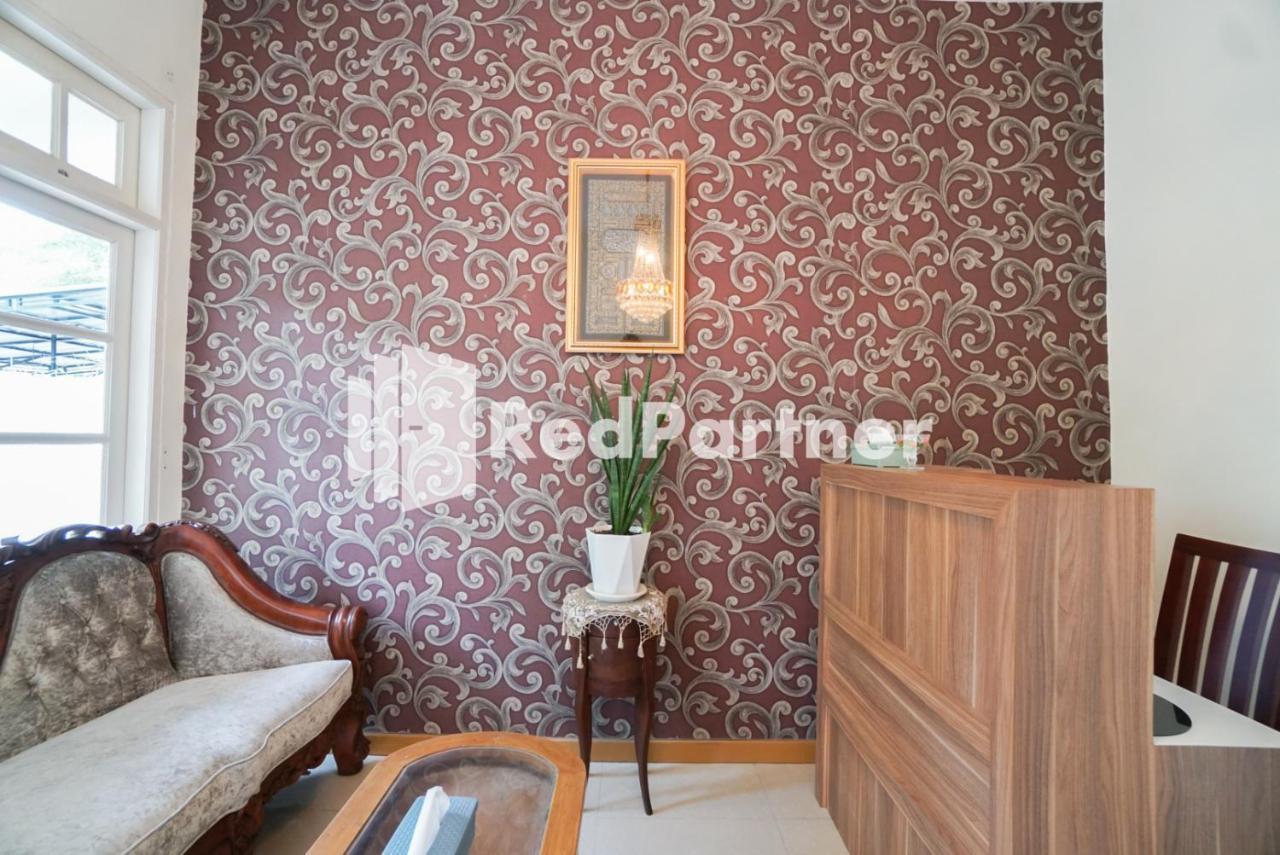 Hotel Fazza Syariah Mitra Reddoorz