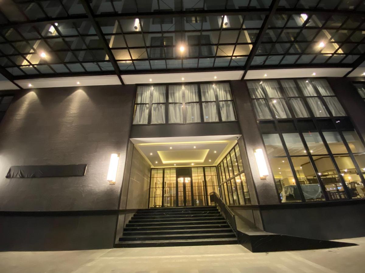 Maia Hotel