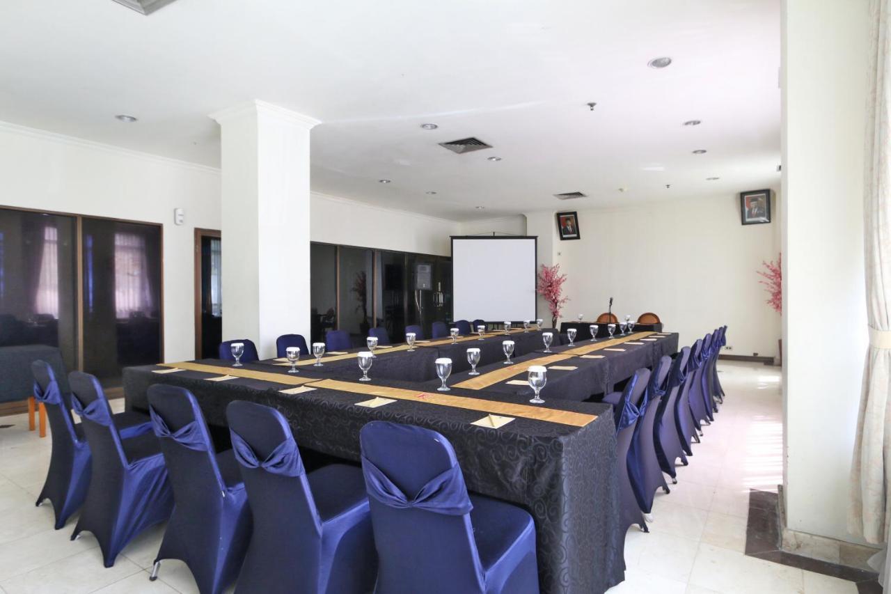 Kaisar Hotel Jakarta