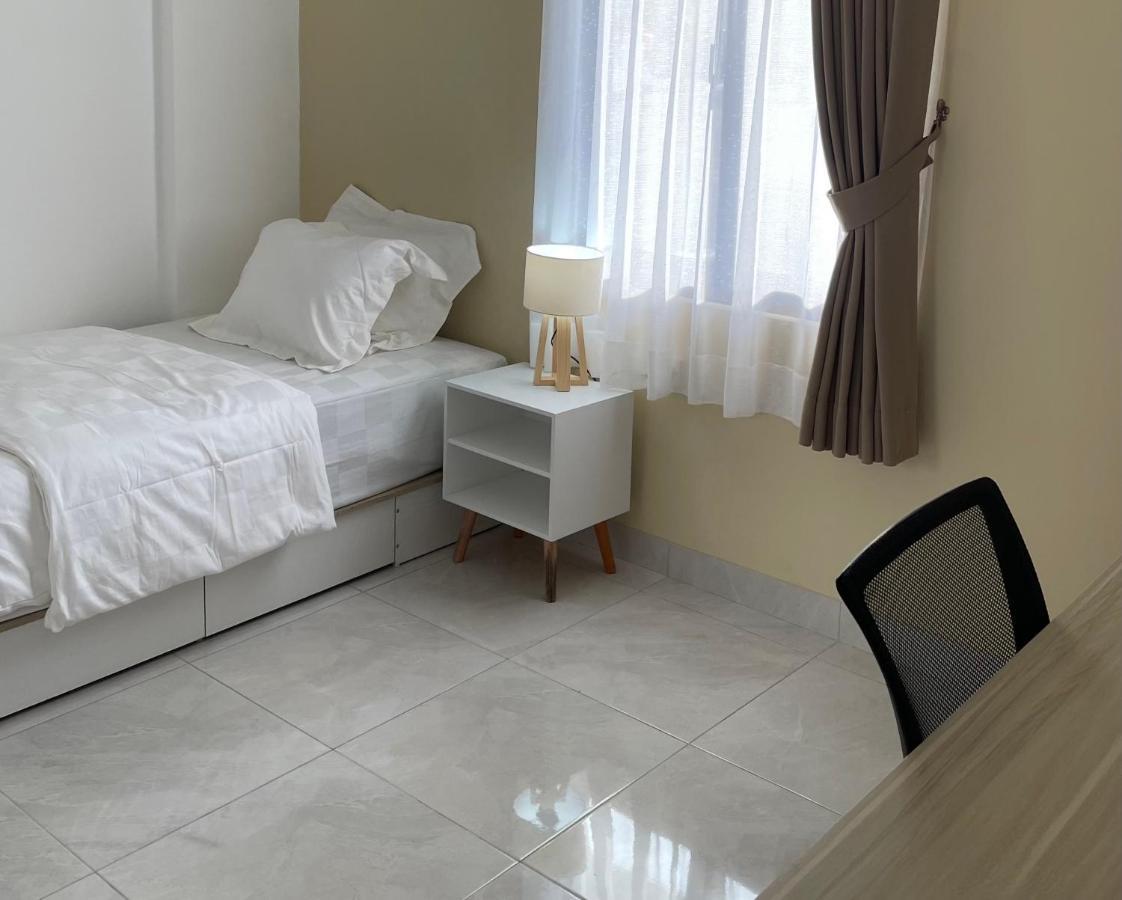 Guest house 9 Syariah Cilandak Jakarta