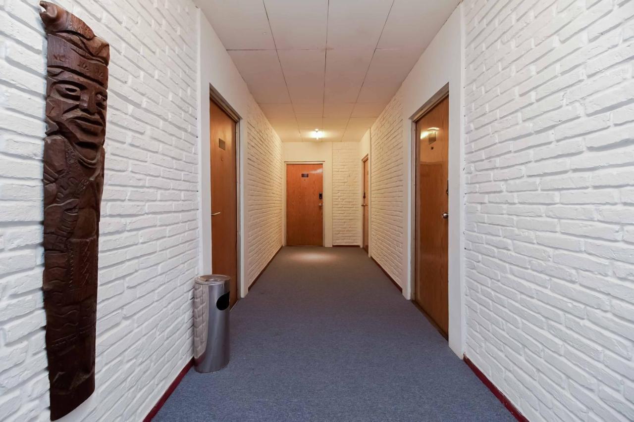 Reddoorz Plus Near Kebayoran Baru Blok S 3* Jakarta