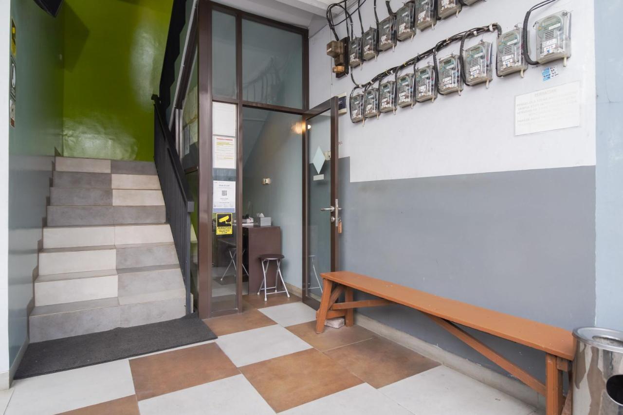 Urbanview Arafuru Duren Sawit