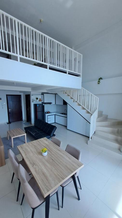 Modern Loft @neo Soho Apartment Jakarta