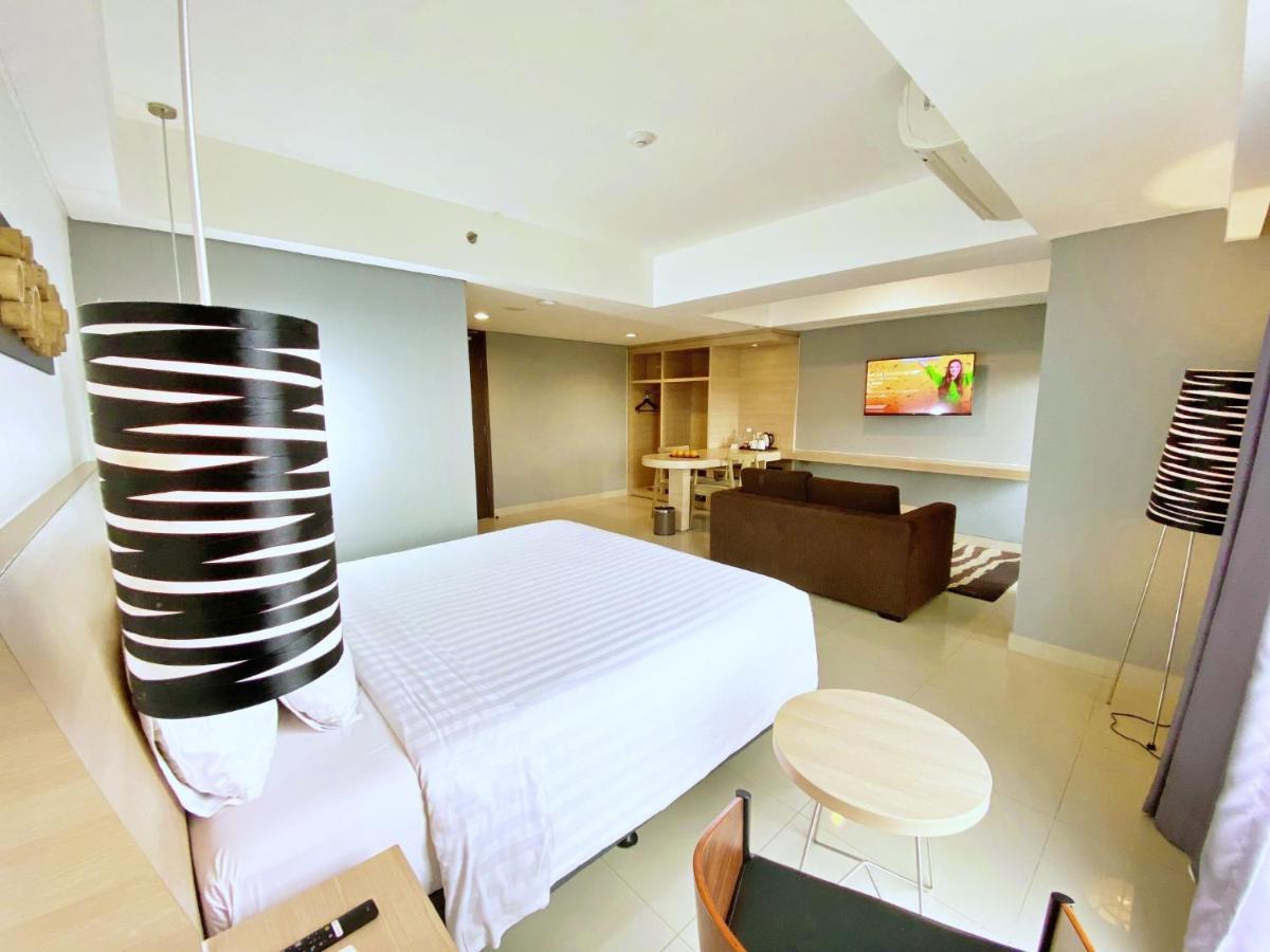 Harper Mt Haryono By Aston 4*