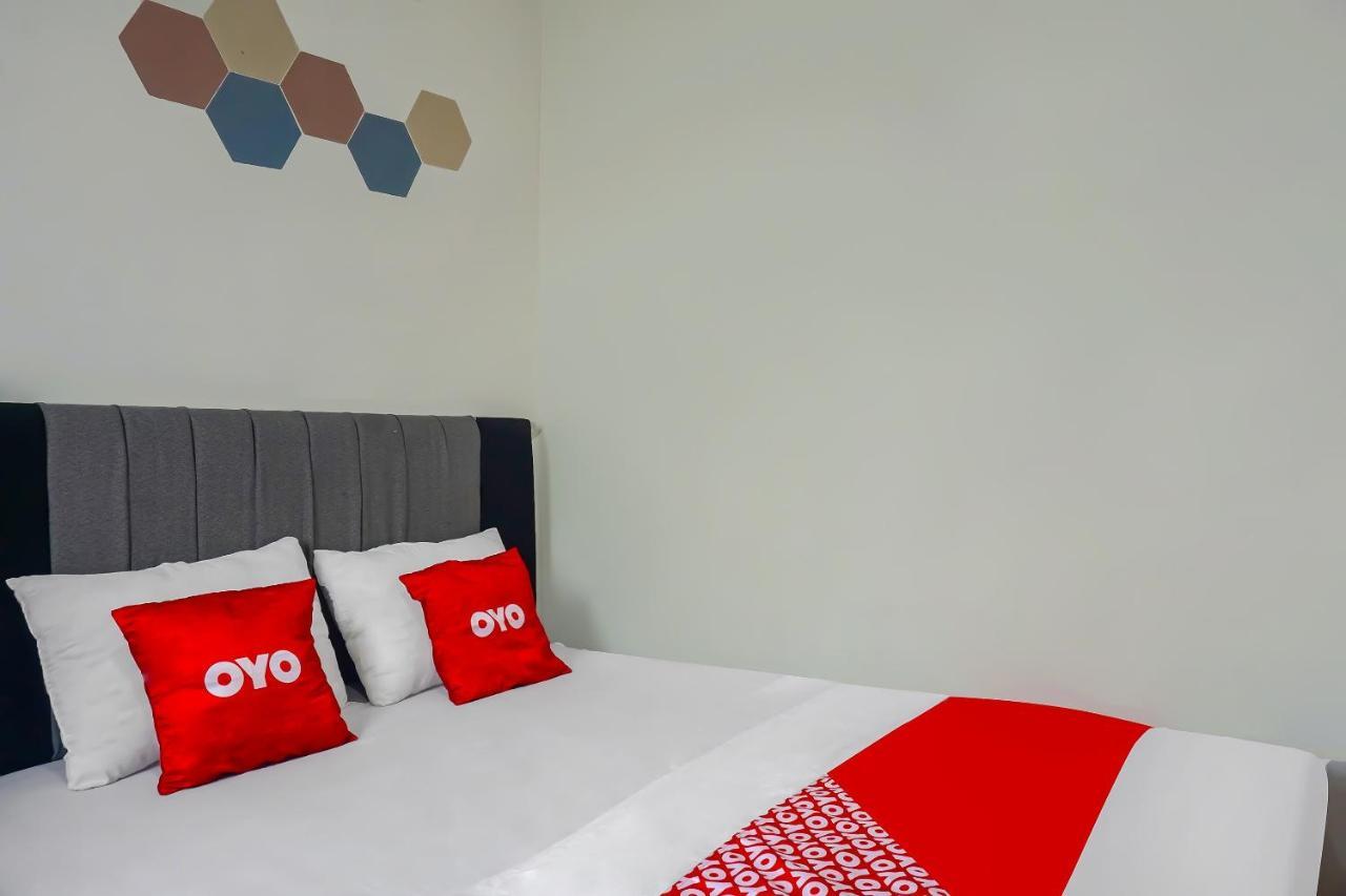 Oyo 92272 Sahaja Pasar Baru Jakarta