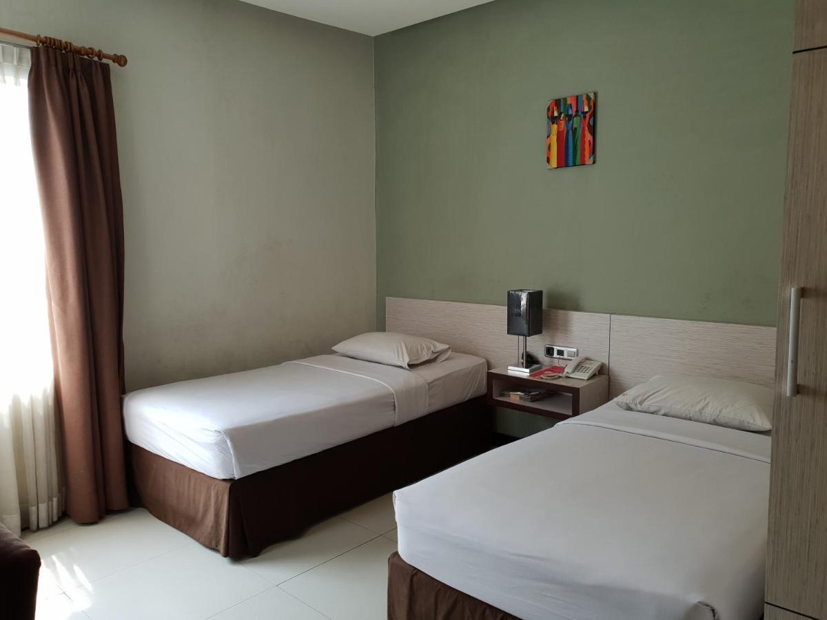 N3 Zainul Arifin Hotel 2*