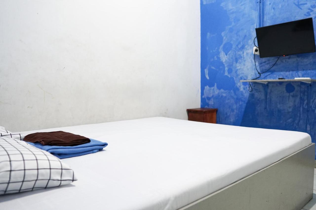 Hotel Cosmo Tanjung Duren Mitra Reddoorz Jakarta