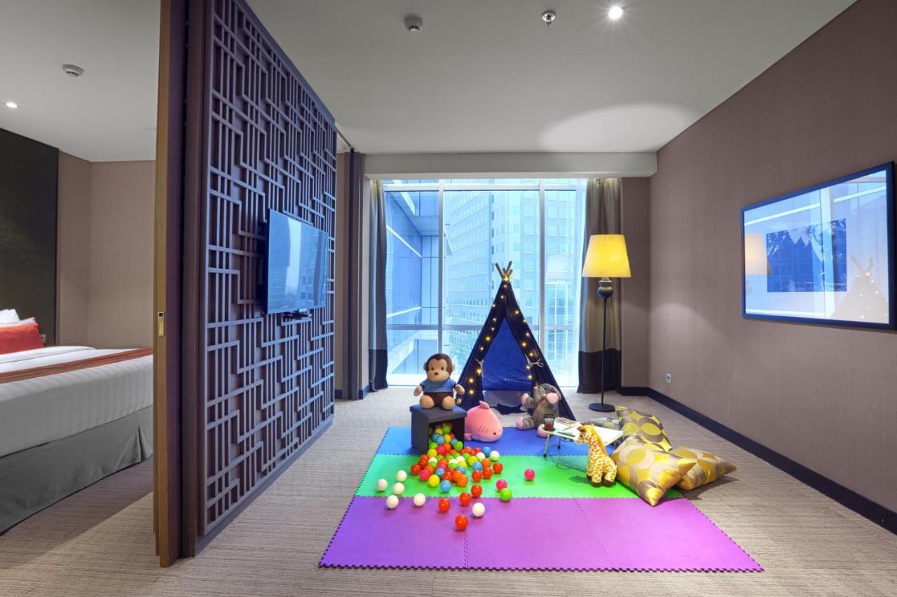 Aston Priority Simatupang And Conference Center Jakarta