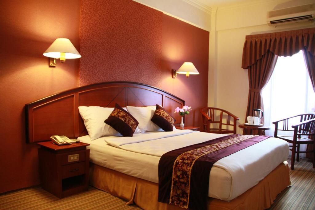 Mega Matra Hotel 2*