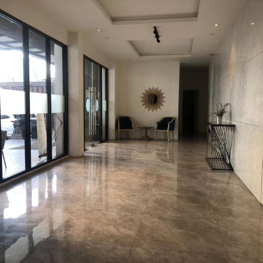 Aruni Ancol Khách sạn *