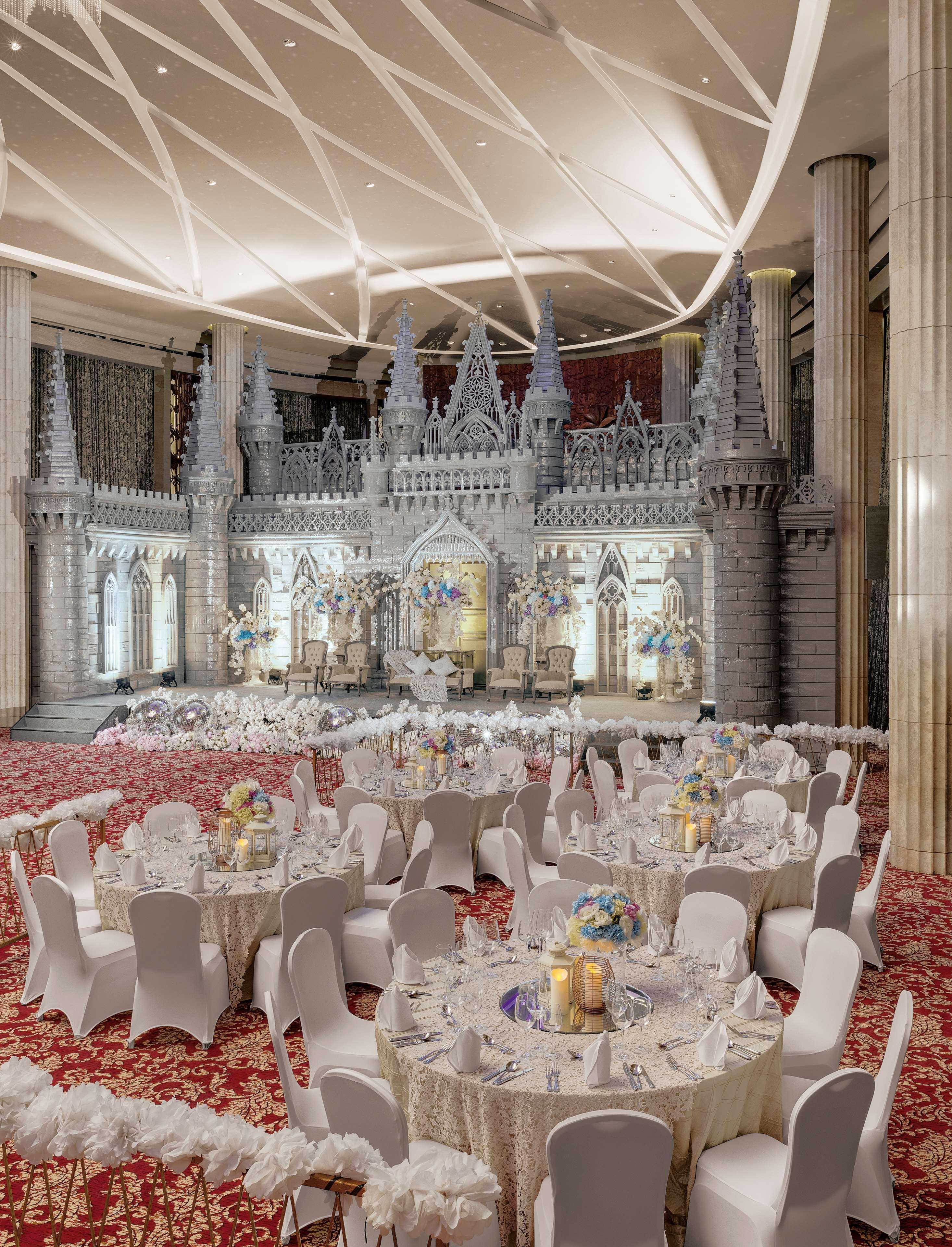Hotel Indonesia Kempinski 5*