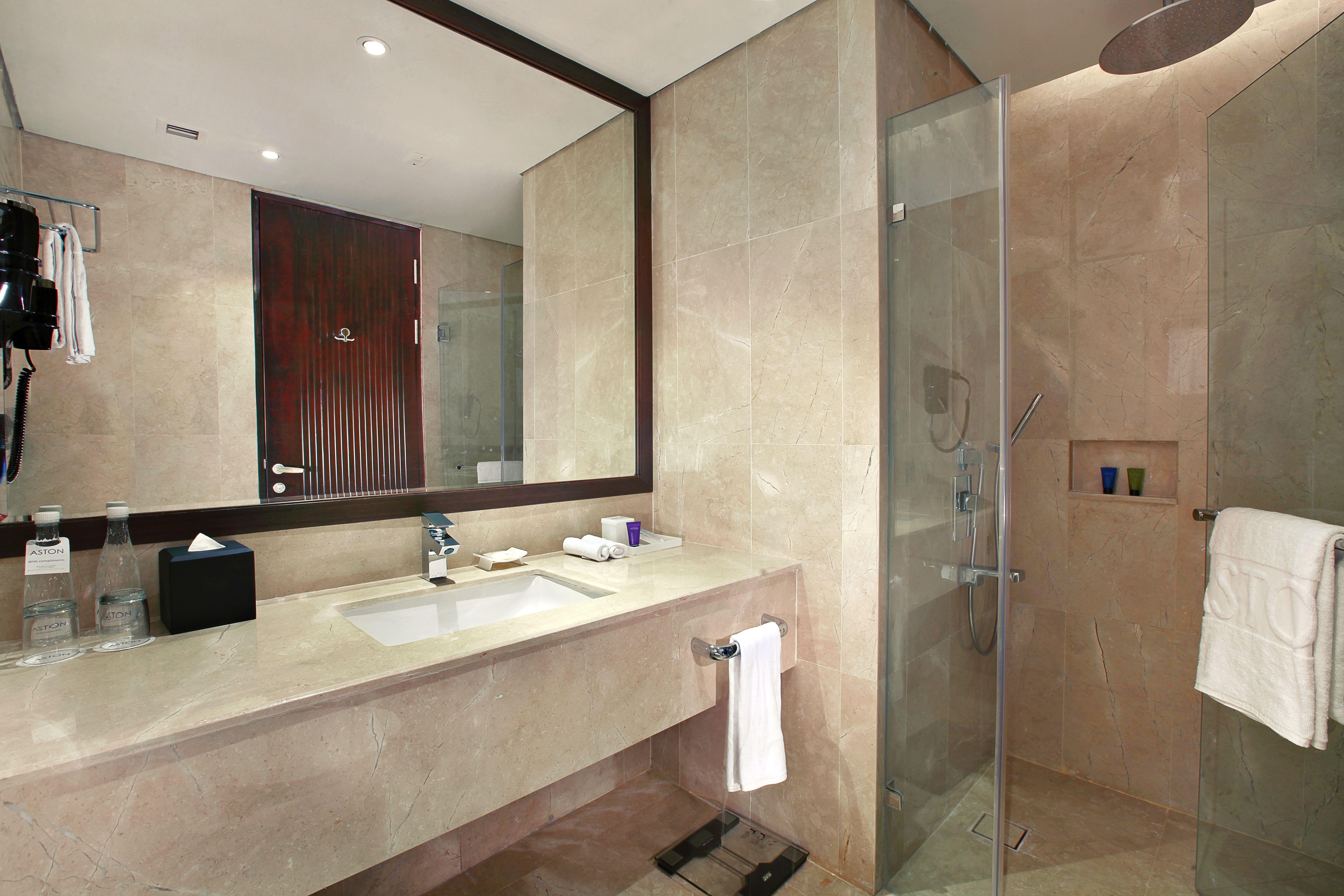 Aston Priority Simatupang And Conference Center