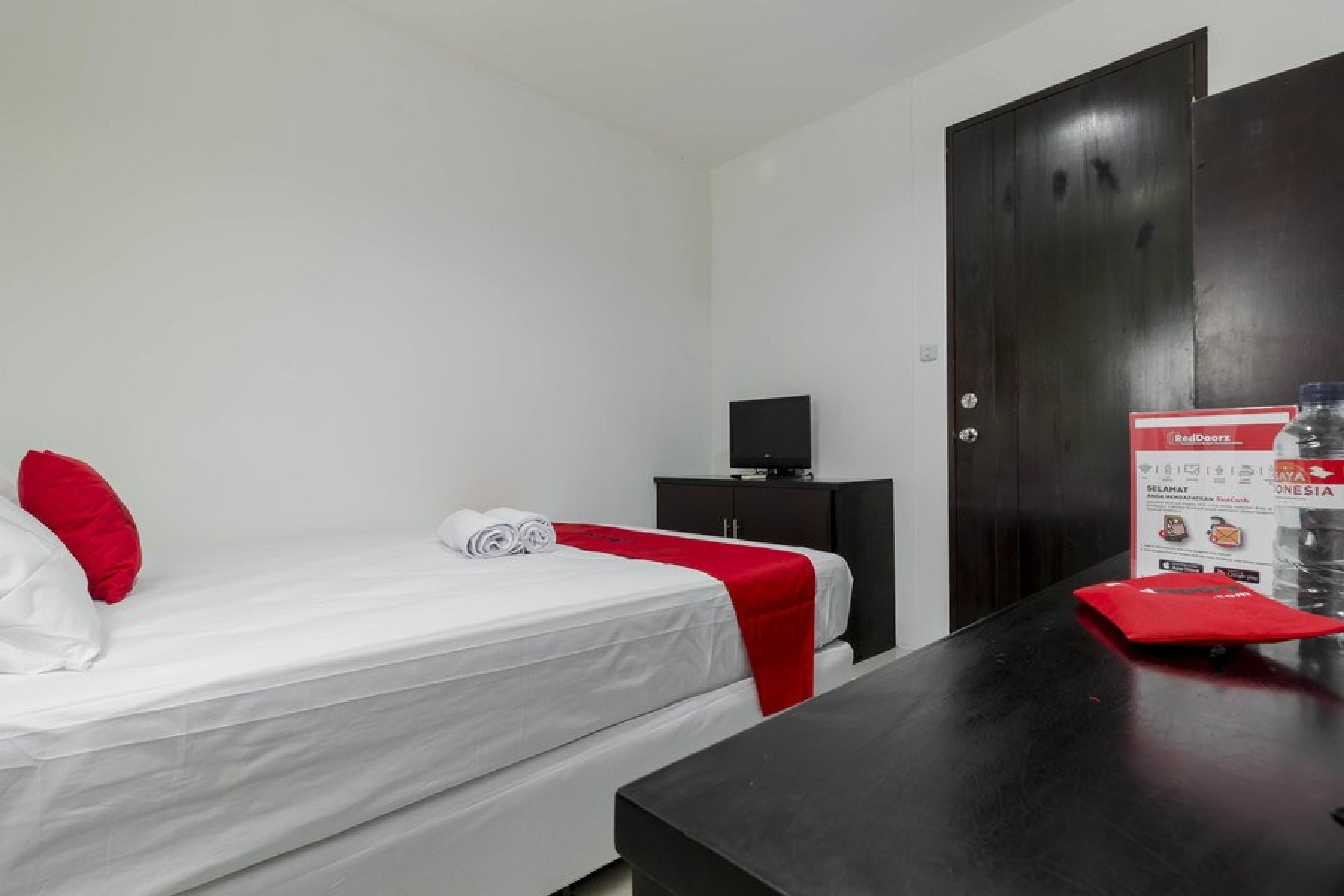 Reddoorz @ Pasar Baru Guest house Jakarta