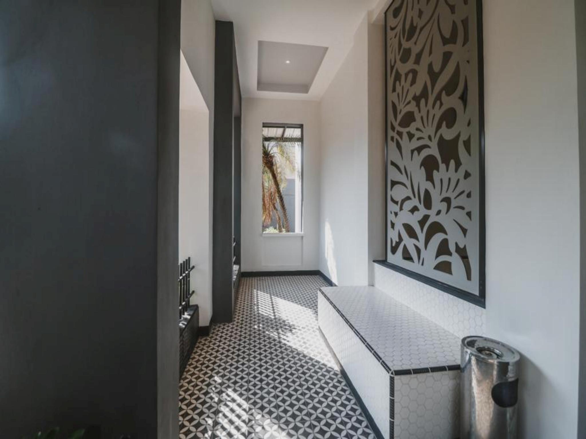 Reddoorz Near Mall Slipi Jaya