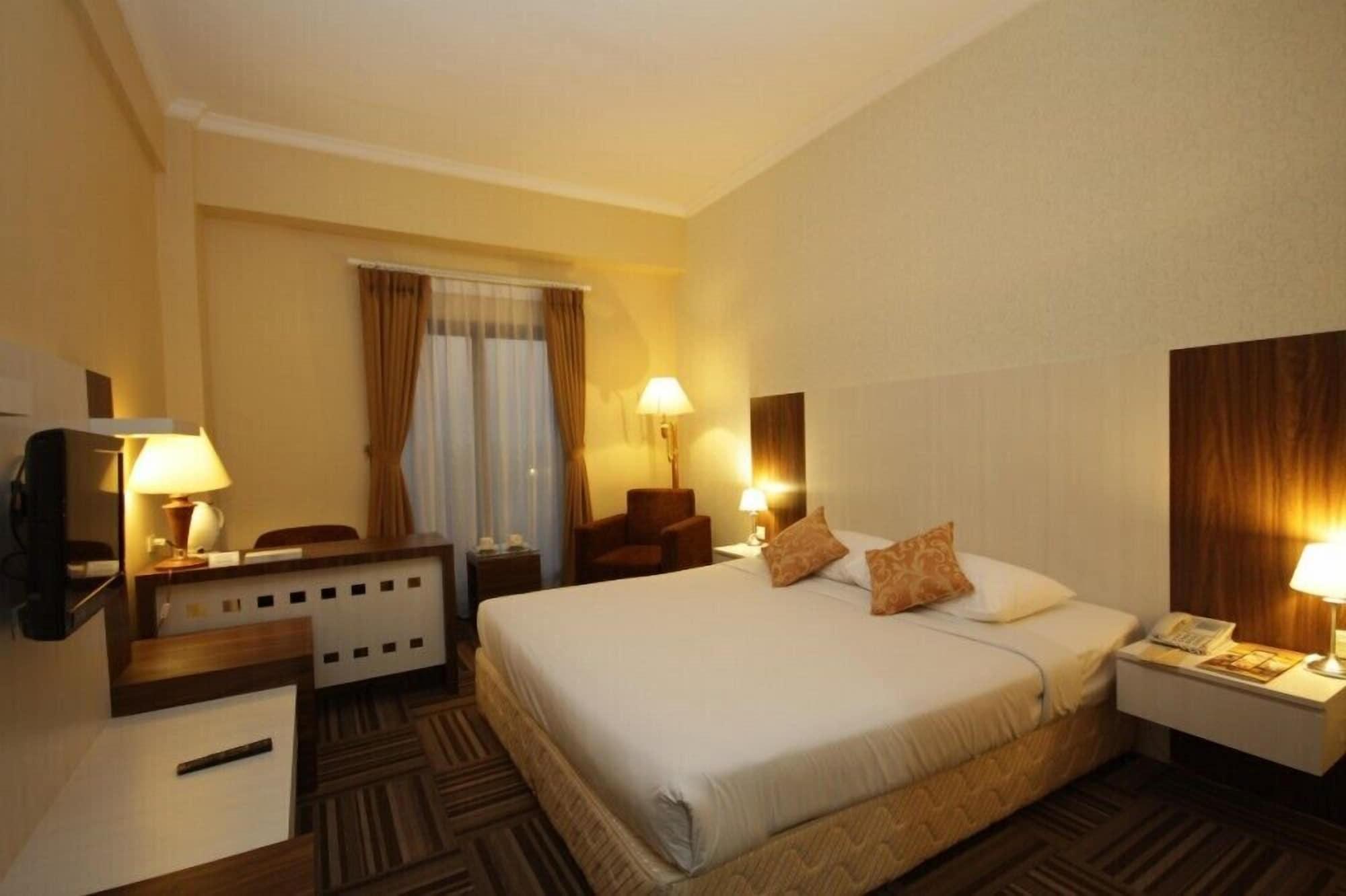 Kaisar Hotel