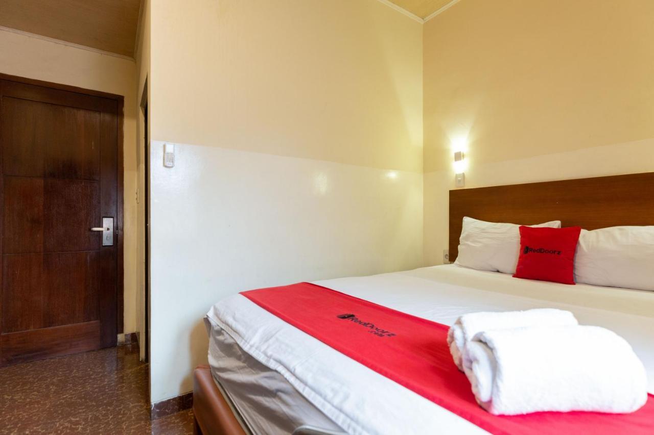 Reddoorz Near Halim Perdanakusuma 3 Rumah tetamu Jakarta
