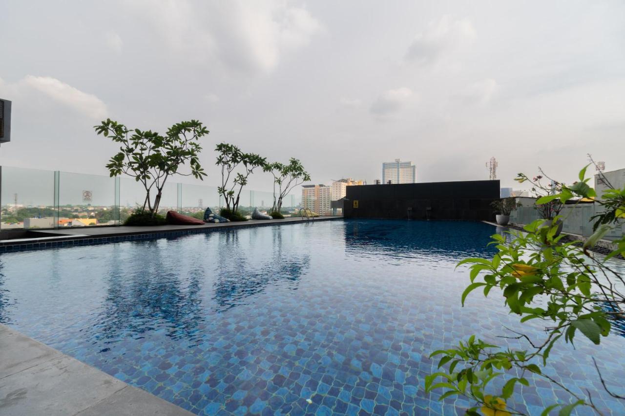 Redliving Evenciio - Arutala Living * Jakarta