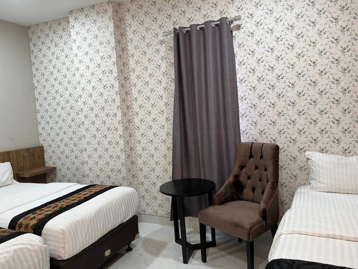 Cvs The 3* Jakarta