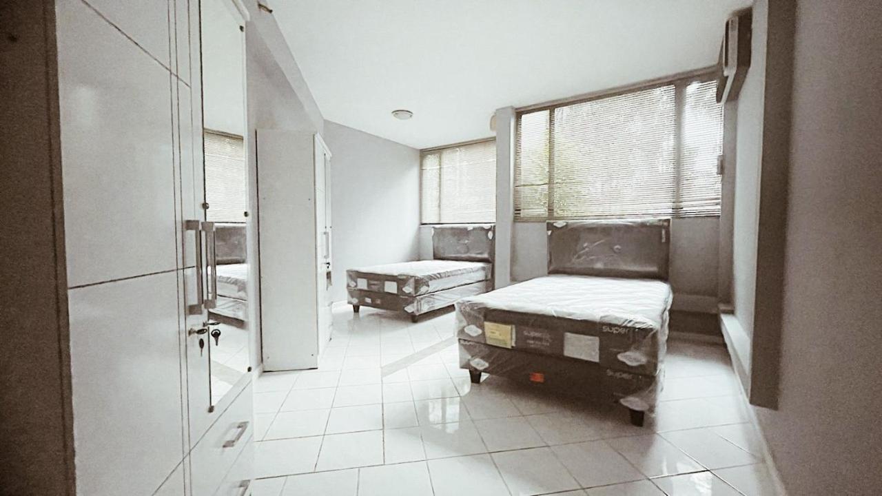 Luxury Oasis Staycation In South Jakarta