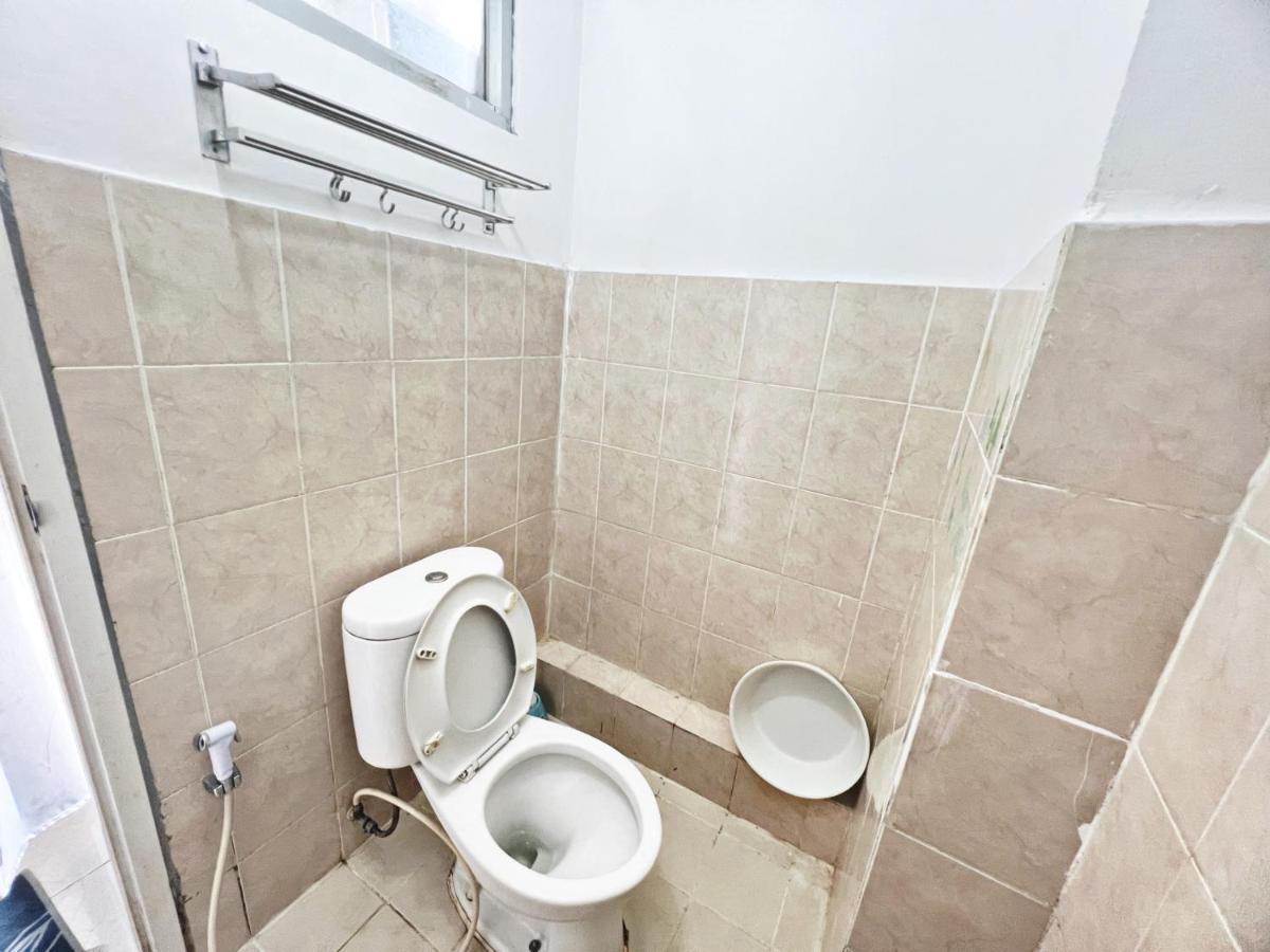 Minimalist & Comfy @baywalk Mall Pluit Apartment *