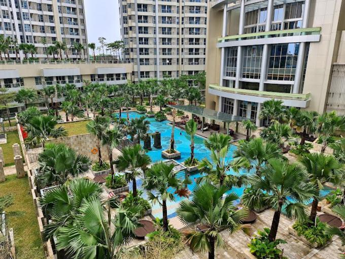 Taman Anggrek Apartment *