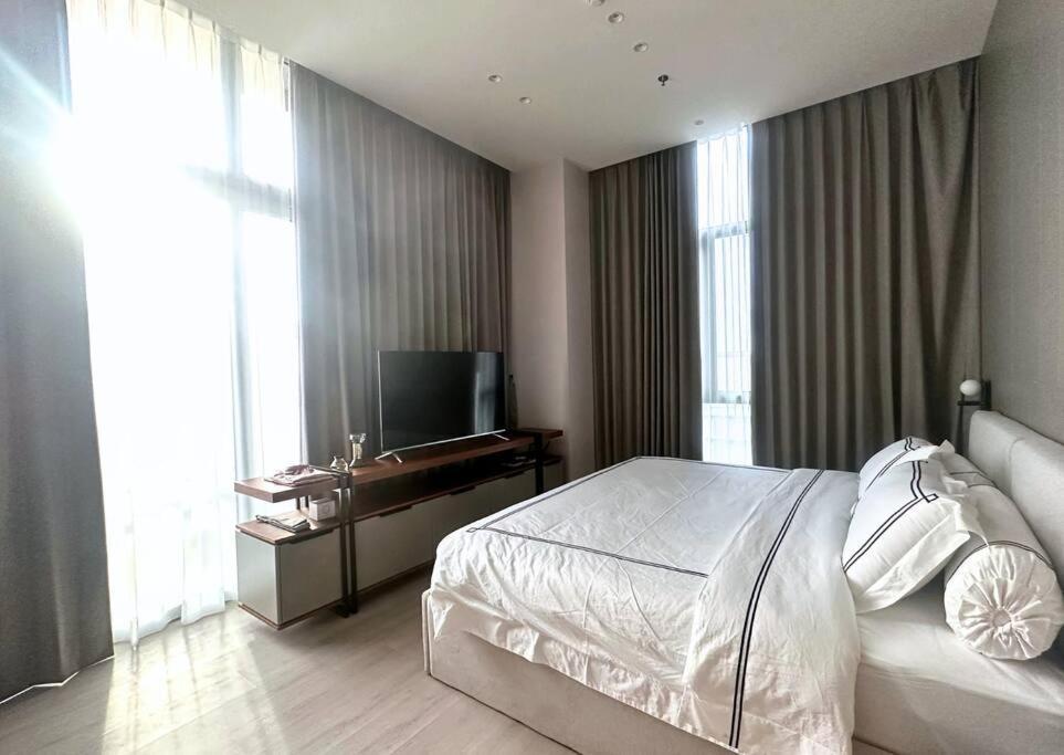 New Charming 2br In Apartment *
