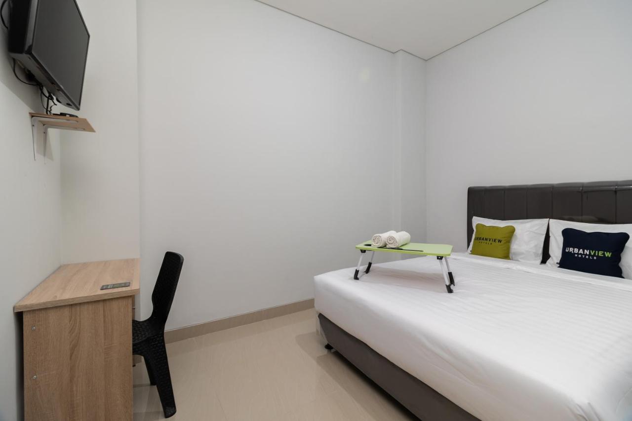 Urbanview Pasar Baru By Reddoorz 3*