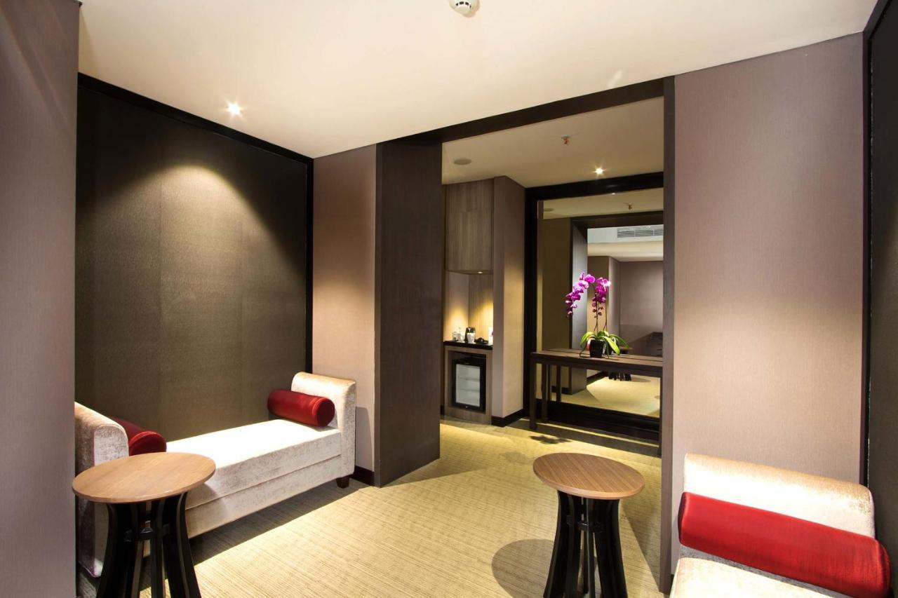 Aston Priority Simatupang And Conference Center Hotel Jakarta