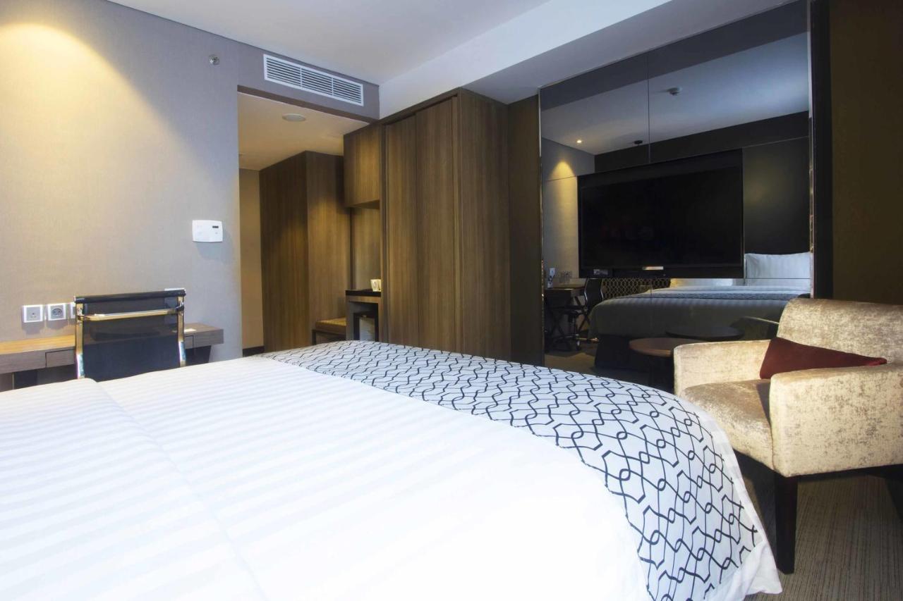 Aston Priority Simatupang And Conference Center