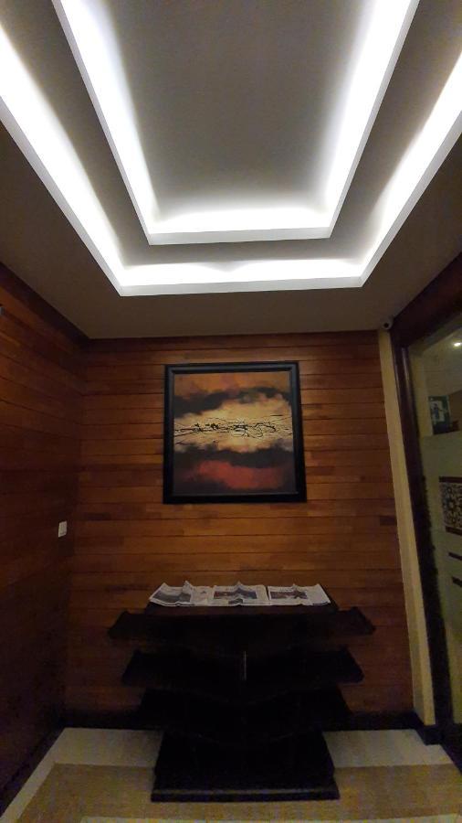 Mp Kelapa Gading Hotel 2*