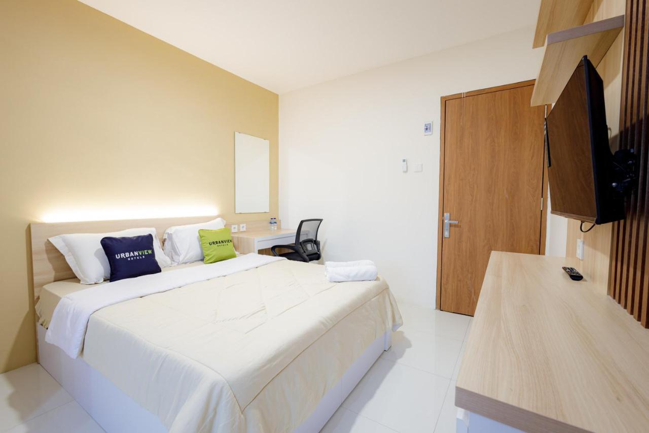 Urbanview Syariah The Ragunan Hotel 3*