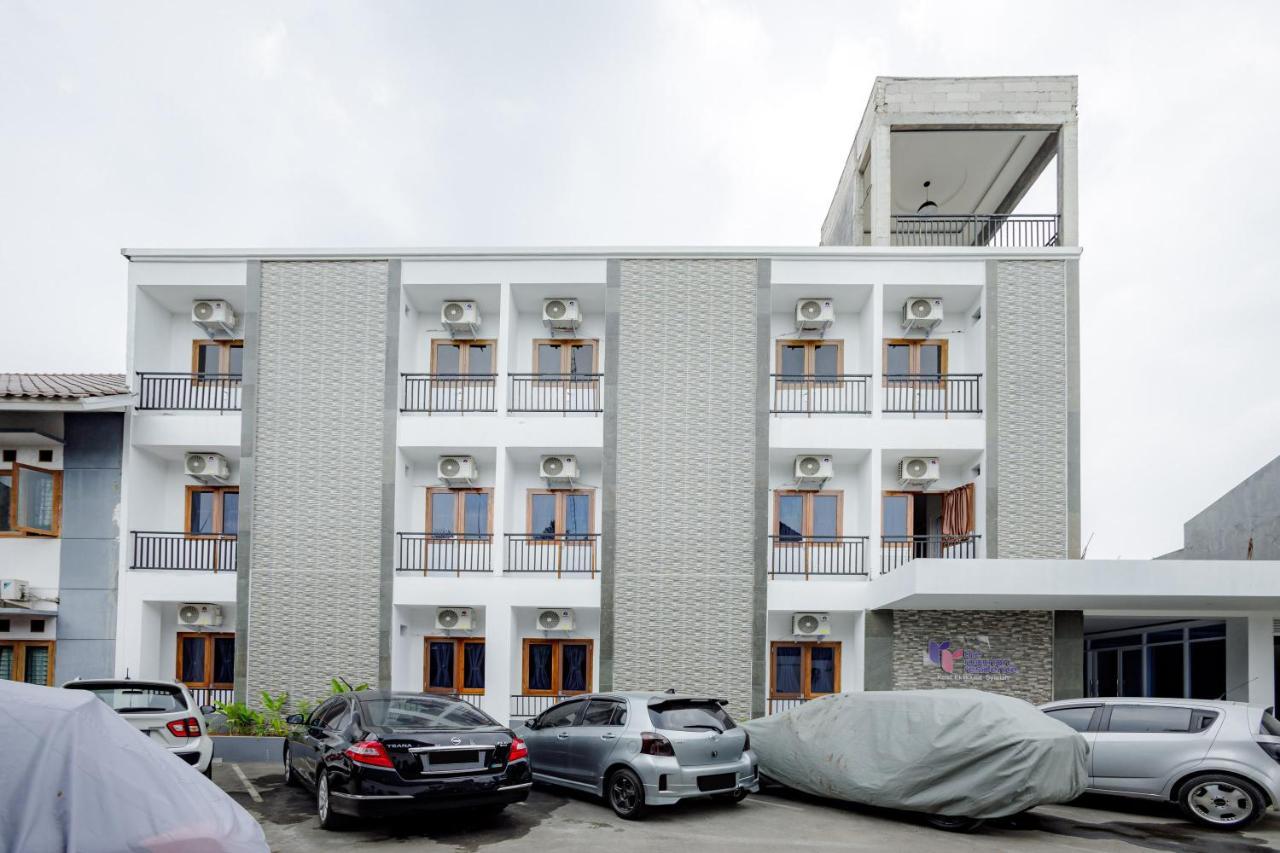 Hotel Urbanview Syariah The Ragunan