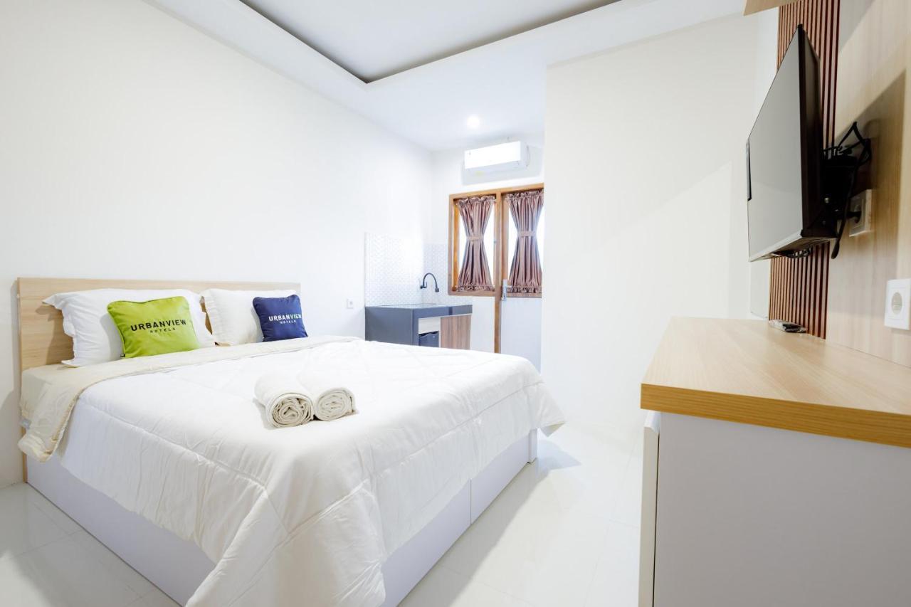 Urbanview Syariah The Ragunan Hotel 3*