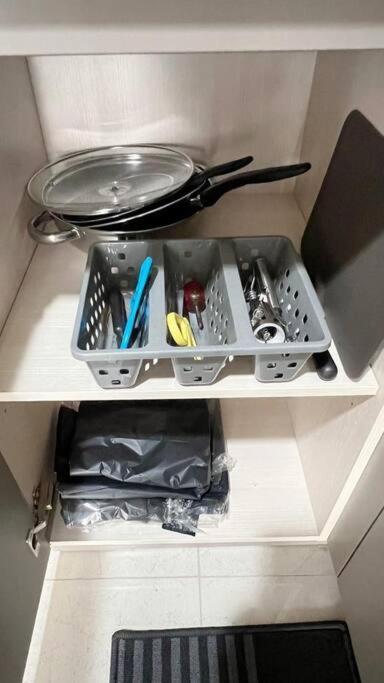 Gold Coast Pik Sea View 2 Br Apartemen