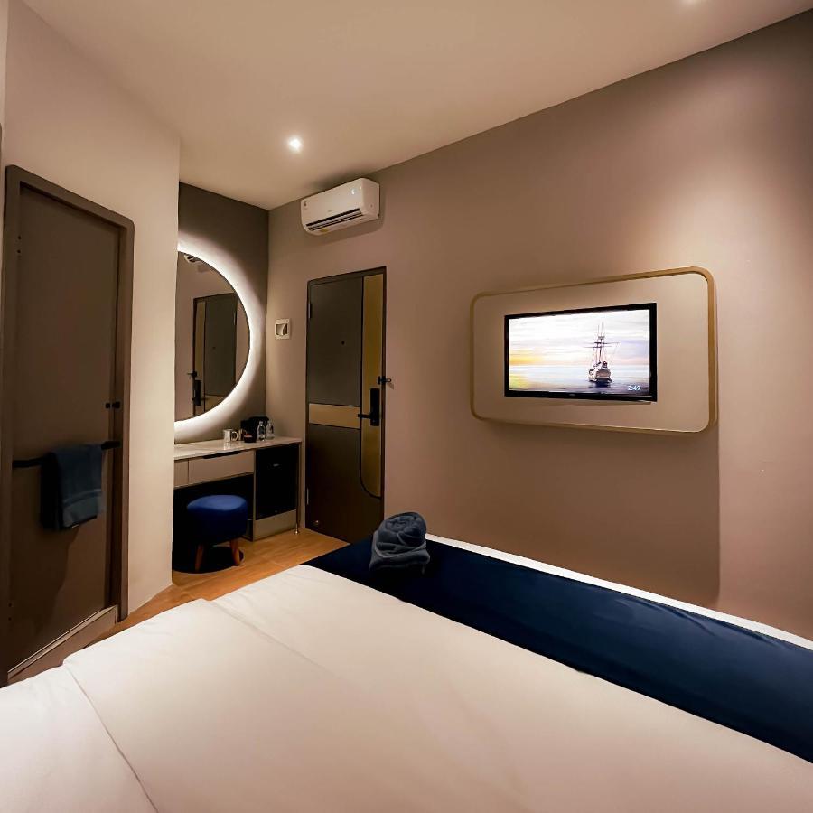 Qube By 98hospitality Hotel Jakarta
