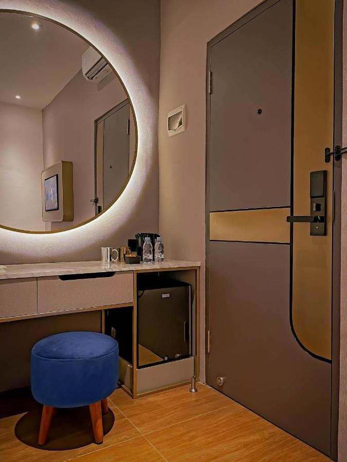 Hotel Qube By 98hospitality 3*