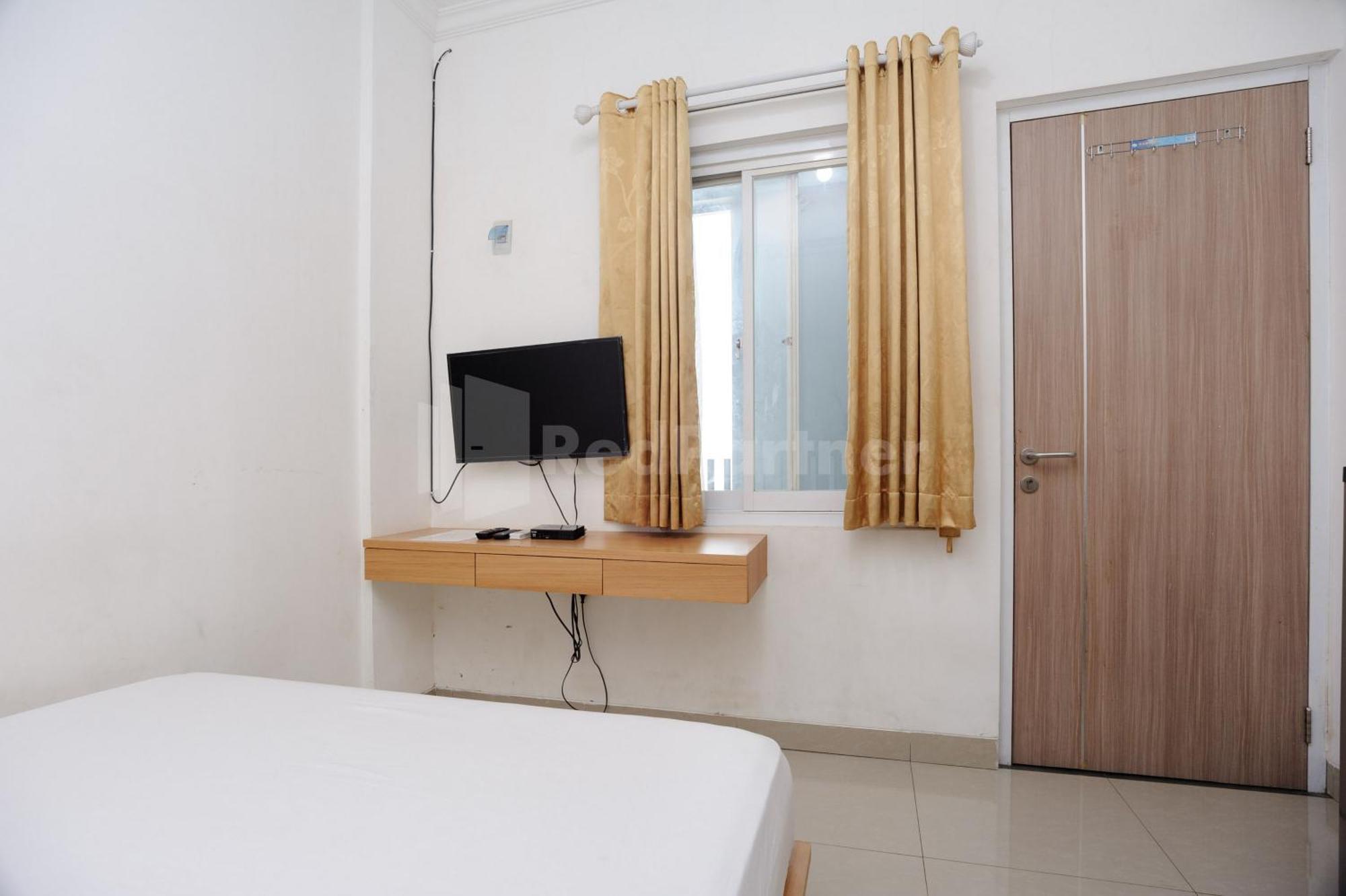 Family Mitra Reddoorz Khách sạn