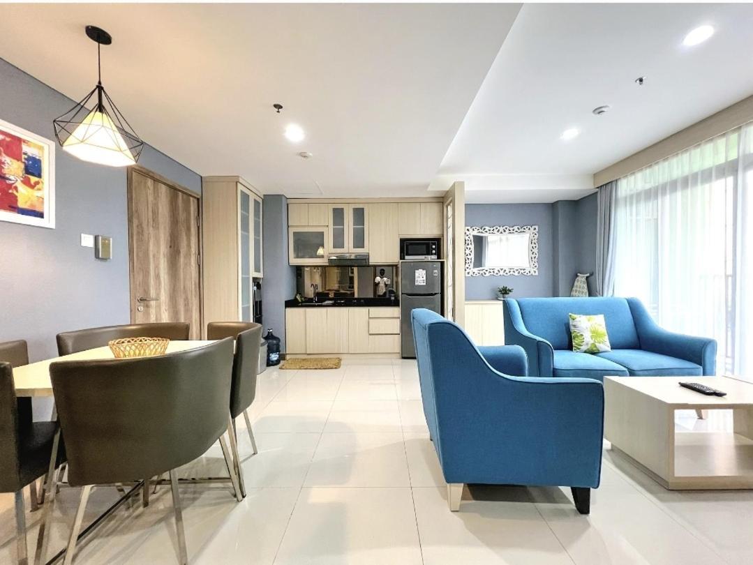 Pejaten Park Biru 2 Bedroom With Swim Pool, Bathub And Wi-fi