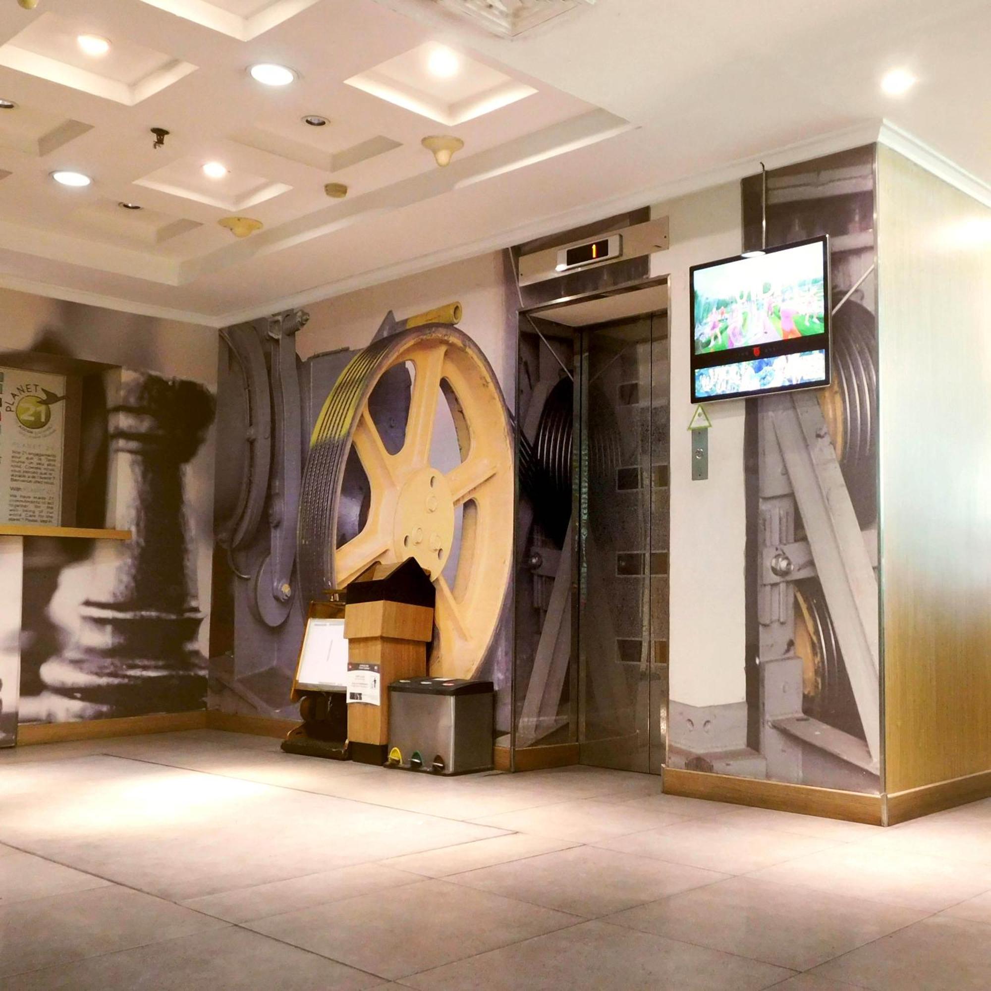 Tamarin Manage By Vib Hospitality Management Hotel Jakarta