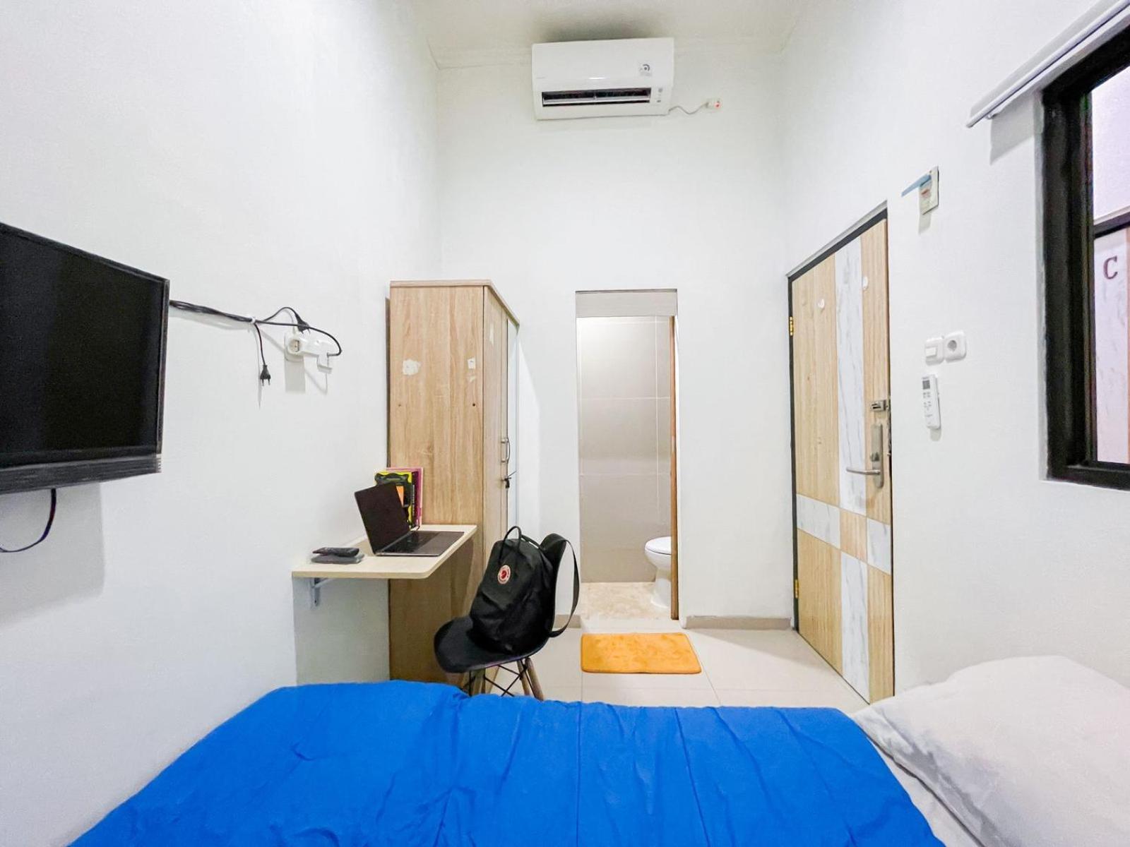 Beranda Istirahat Grogol Hostel Jakarta