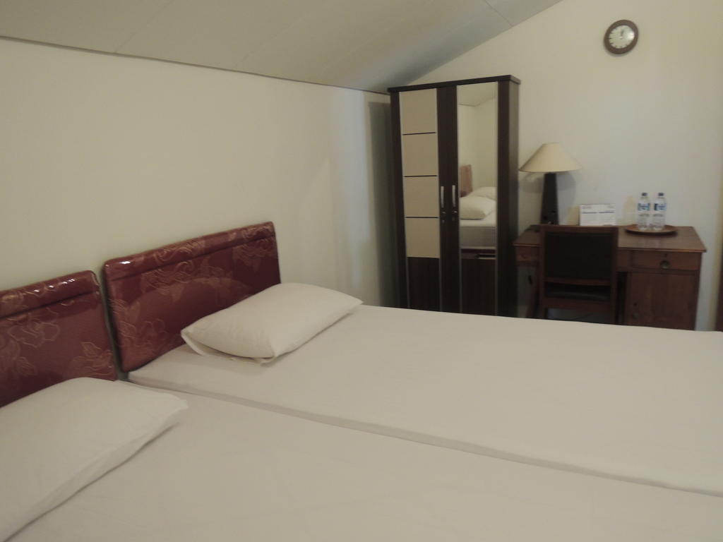 Rumah Polonia Guest house
