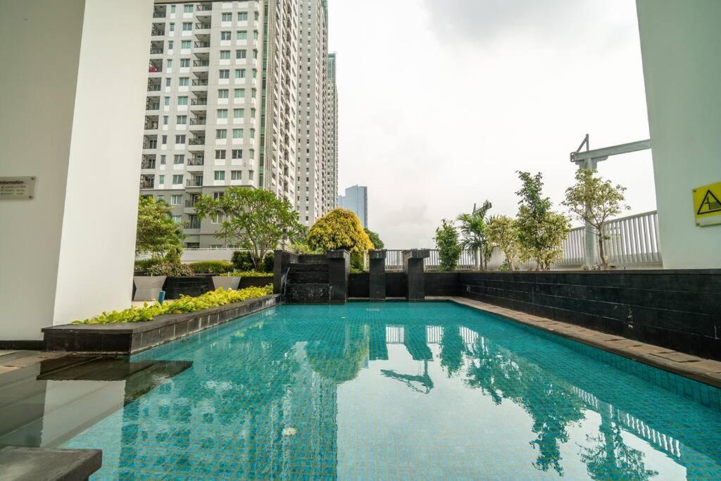 Apartment Simple & Stylish In Jakarta, Scbd *