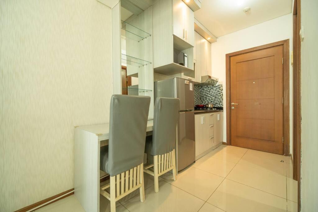 Apartment Simple & Stylish In Jakarta, Scbd *
