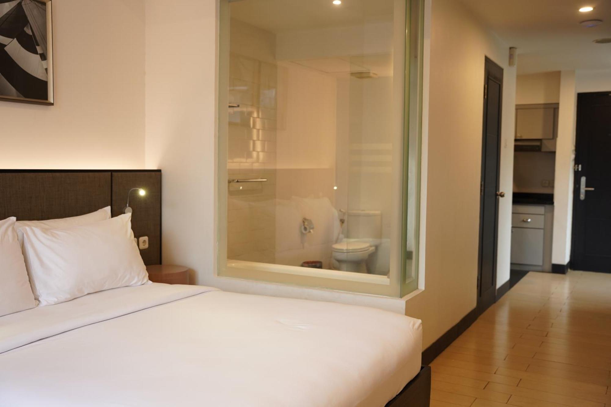 Lemansion Senopati Hotel 4*