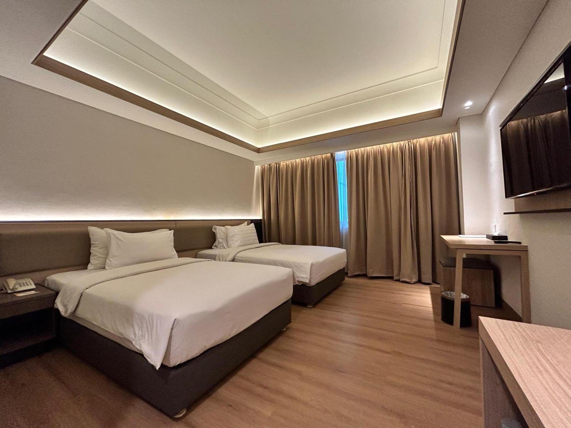 Orchardz Jayakarta