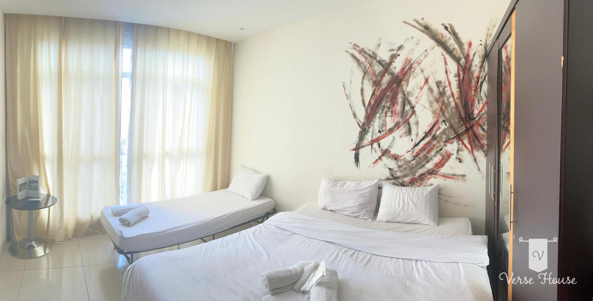 Luxe Living @central Park Apartment Jakarta