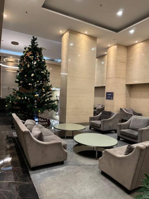 Apartment West Vista With Netflix Jakarta