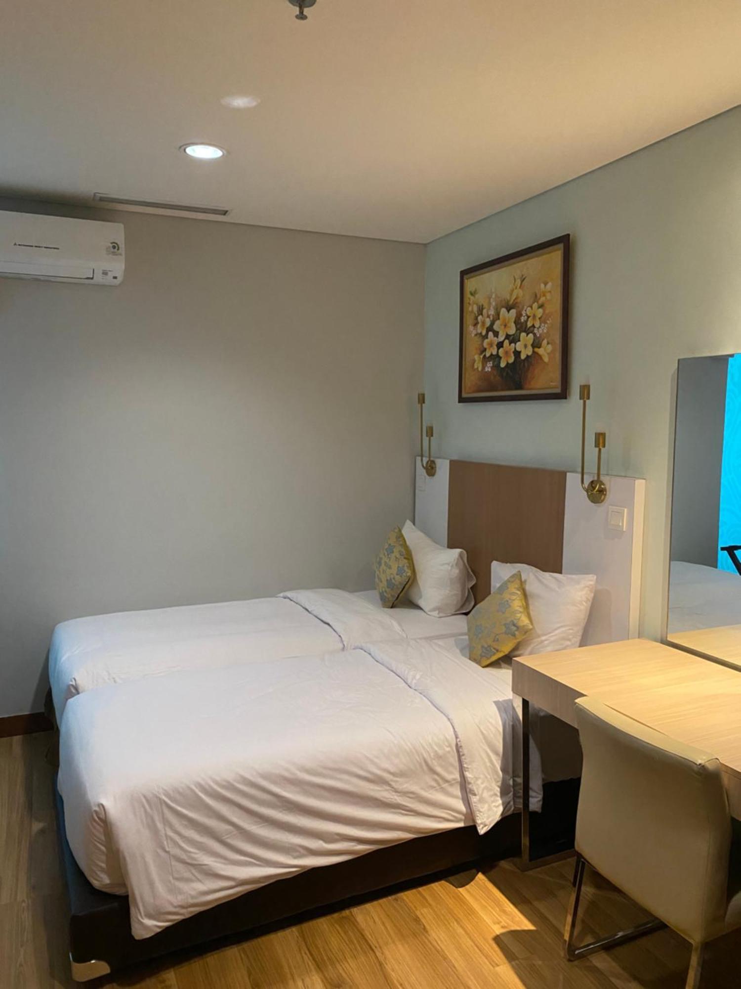 The H Tower By Yls * Jakarta