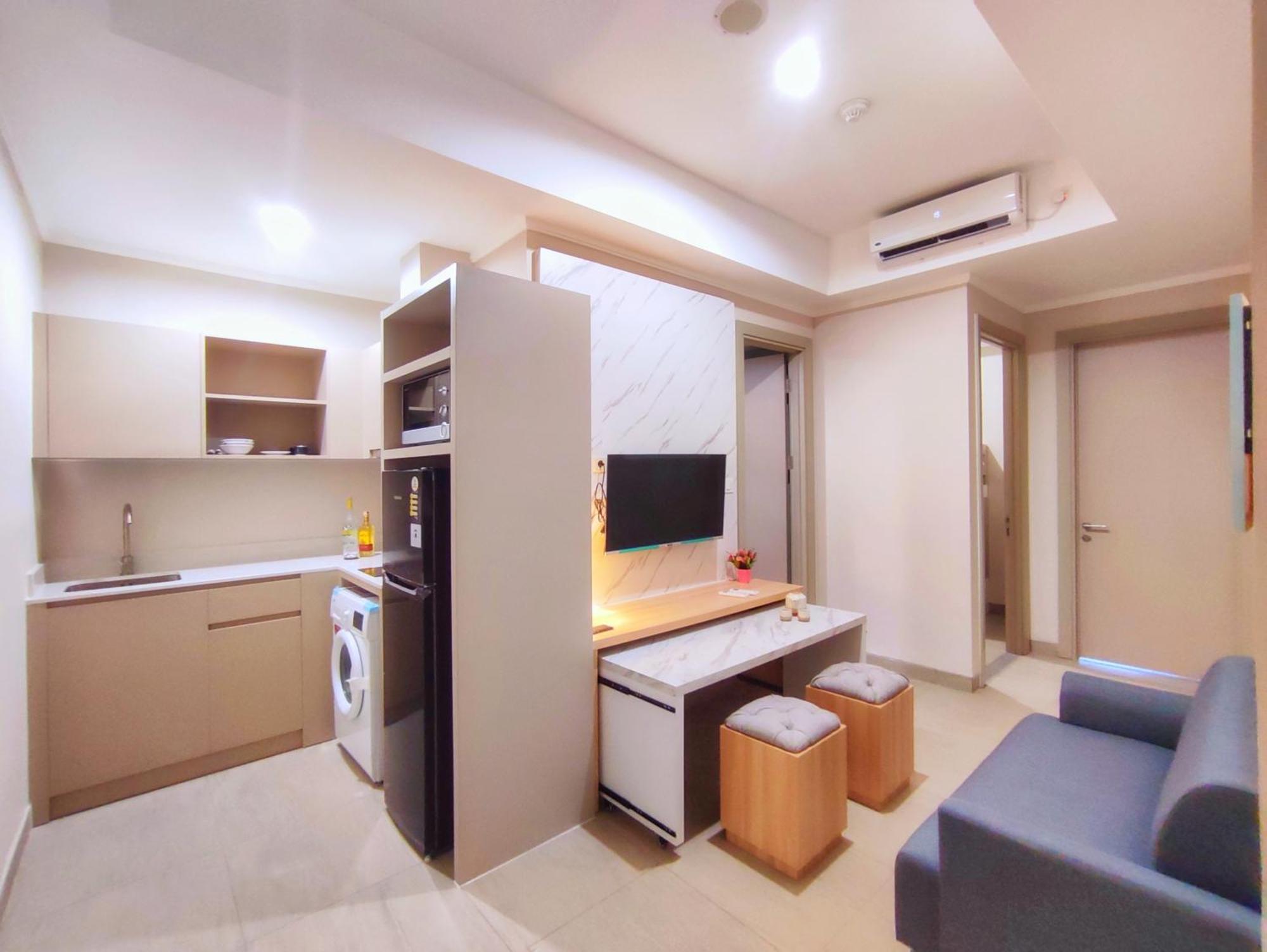 Brand New 2br Apt Menara Jakarta, Jkt Inter Expo * Jakarta